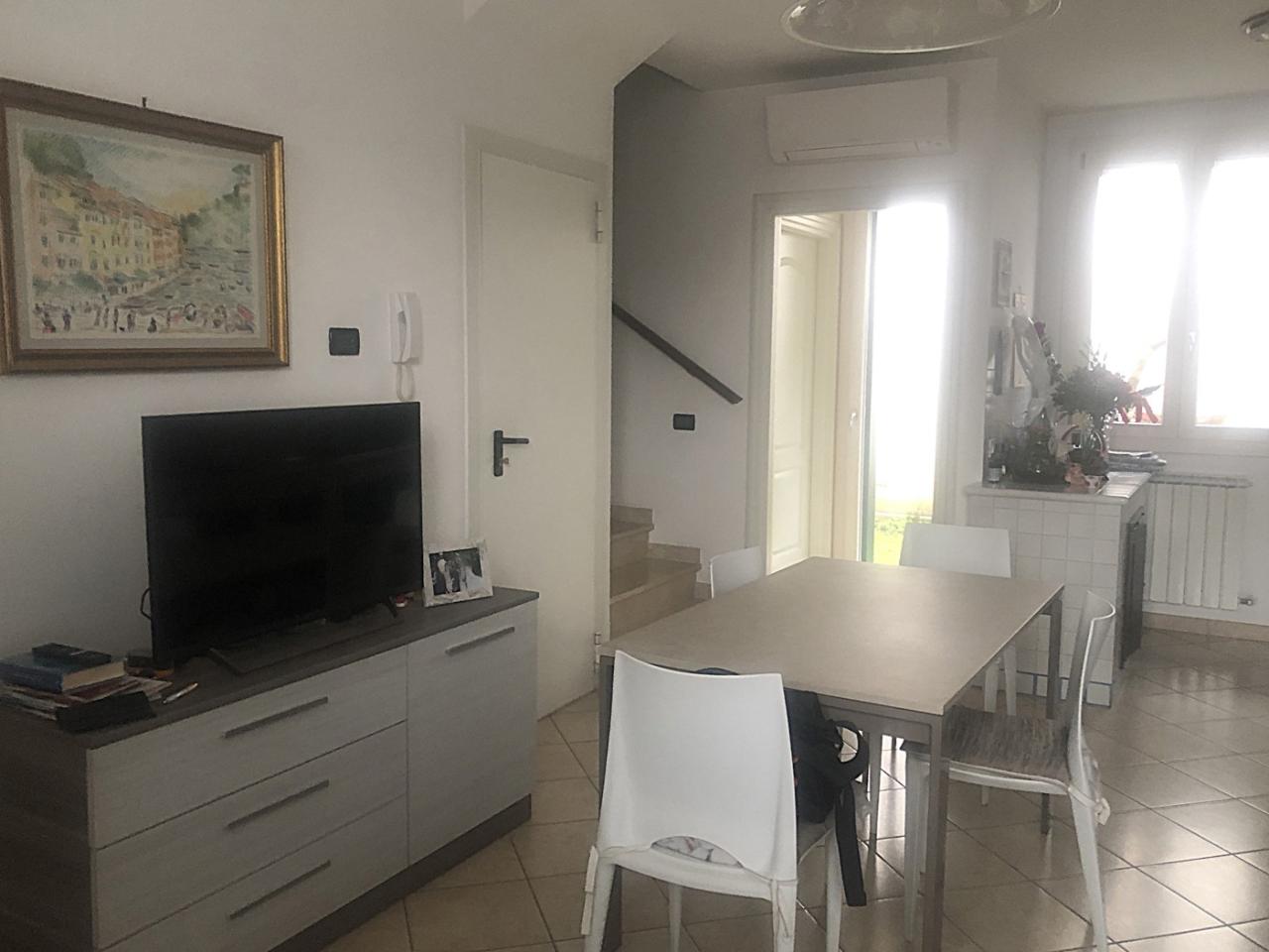 casa indipendente in vendita ad Adria