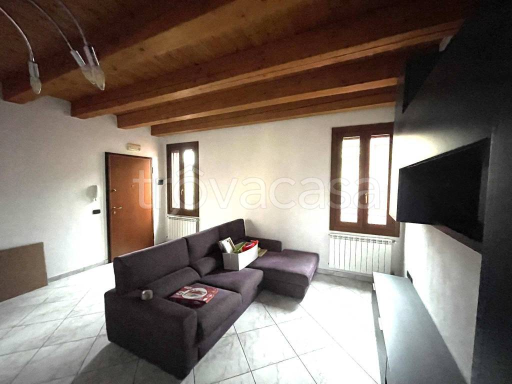 appartamento in vendita ad Adria