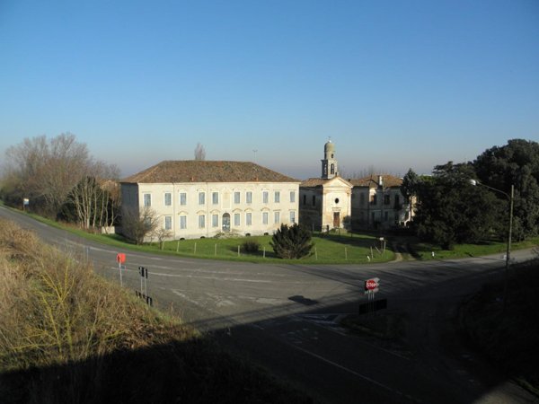 casa indipendente in vendita ad Adria