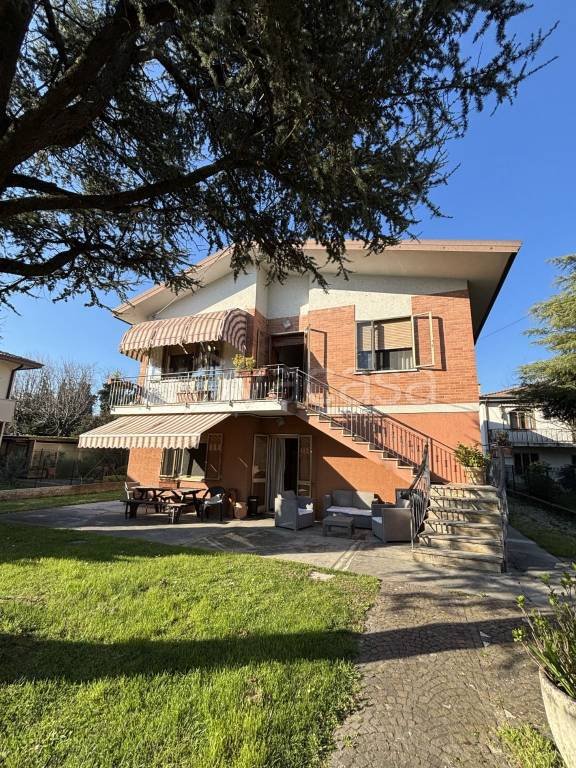 casa indipendente in vendita ad Adria