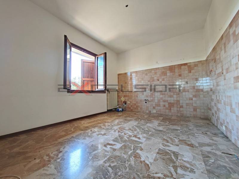 casa indipendente in vendita ad Adria