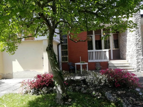 casa indipendente in vendita ad Adria