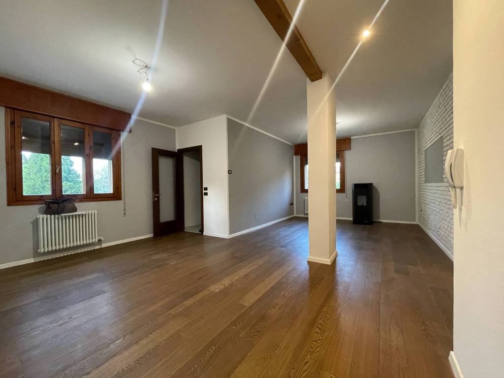appartamento in vendita ad Adria