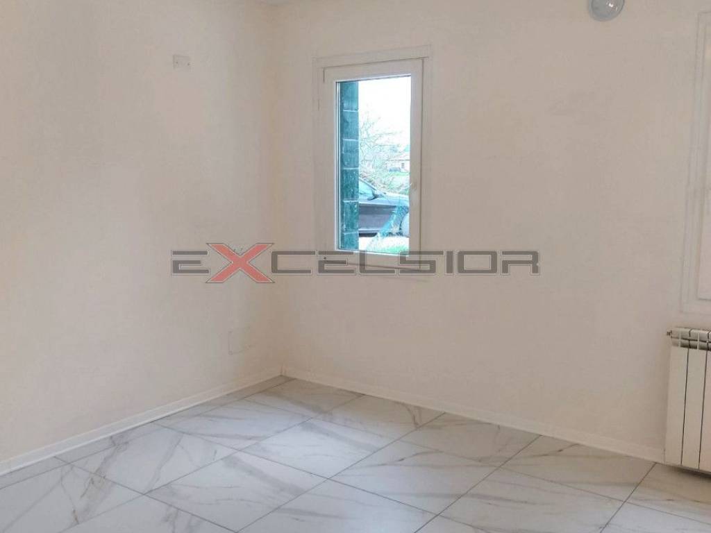 casa indipendente in vendita ad Adria