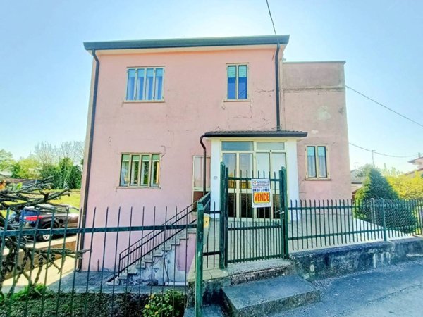 casa indipendente in vendita ad Adria in zona Baricetta