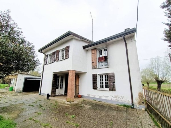 casa indipendente in vendita ad Adria