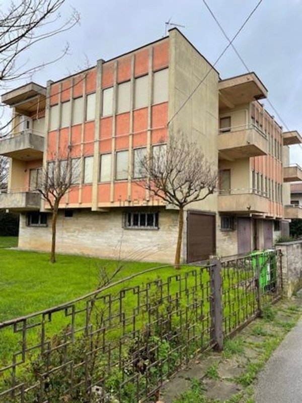appartamento in vendita ad Adria