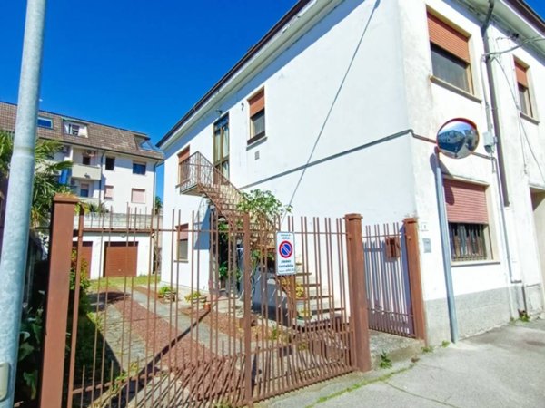 appartamento in vendita ad Adria