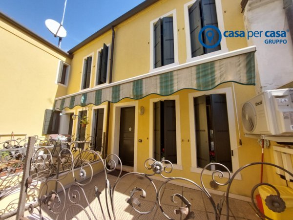 casa indipendente in vendita ad Adria