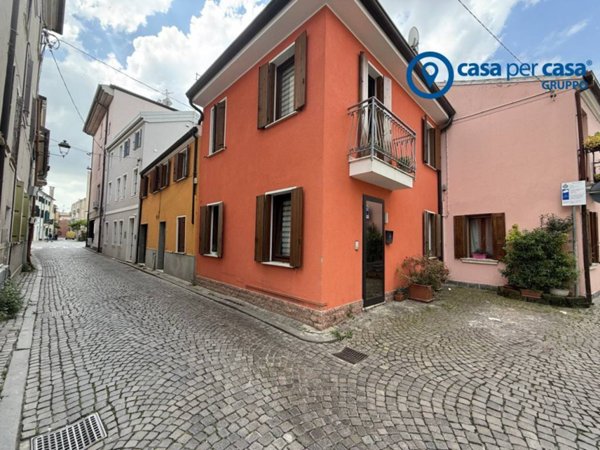 casa indipendente in vendita ad Adria