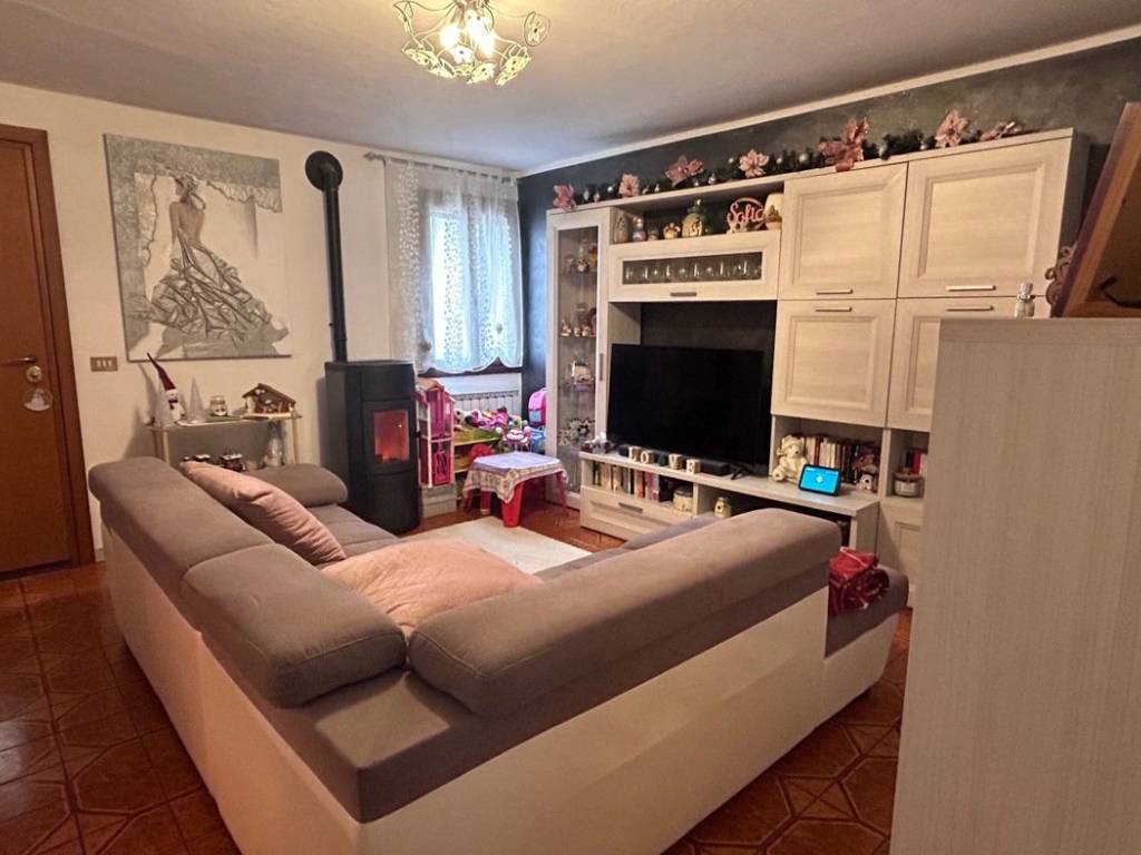 casa indipendente in vendita ad Adria