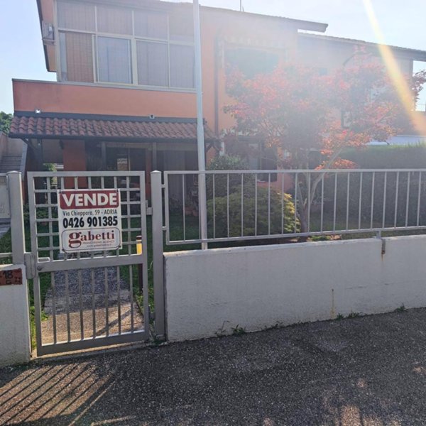 appartamento in vendita ad Adria
