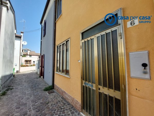 casa indipendente in vendita ad Adria