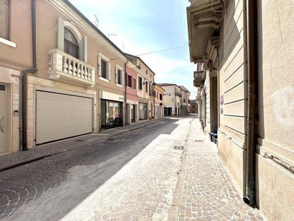 appartamento in vendita ad Adria