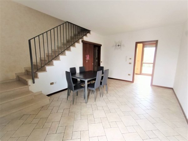 casa indipendente in vendita ad Adria