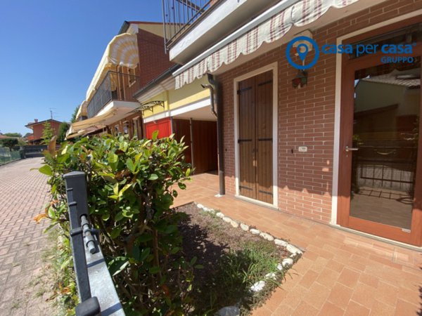 casa indipendente in vendita ad Adria