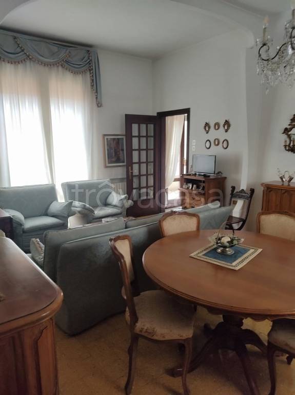 appartamento in vendita ad Adria