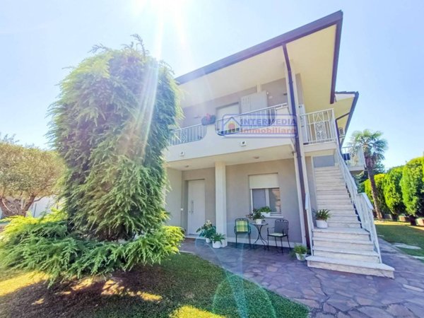 casa indipendente in vendita ad Adria