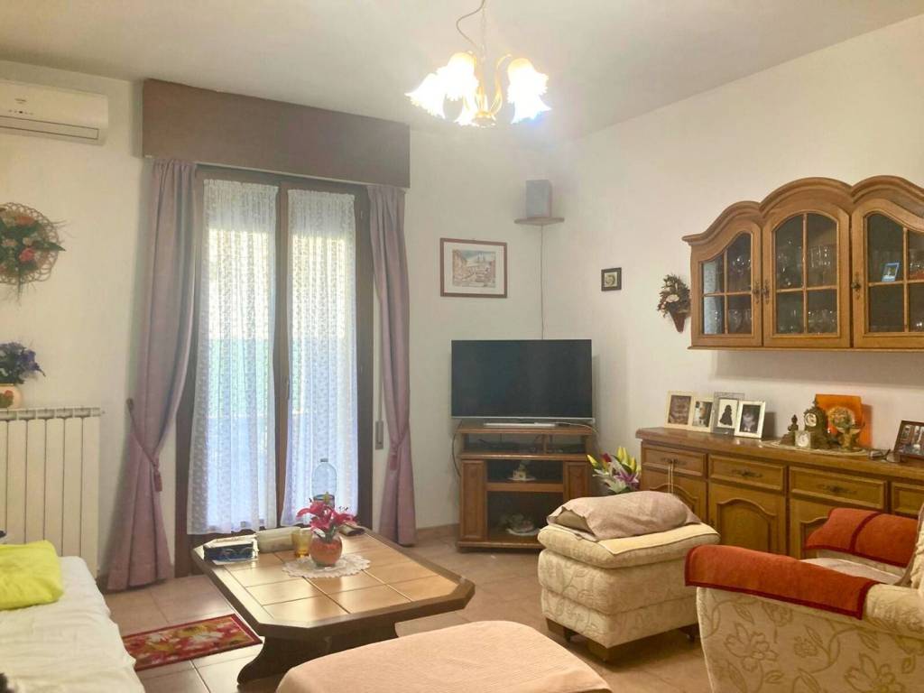 casa indipendente in vendita ad Adria