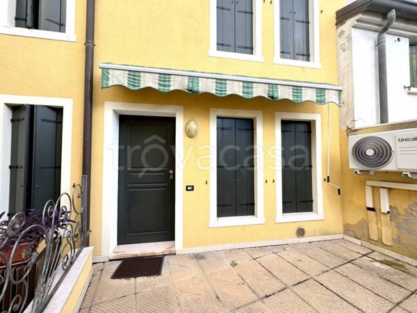 appartamento in vendita ad Adria
