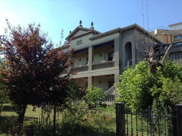 intera palazzina in vendita ad Adria
