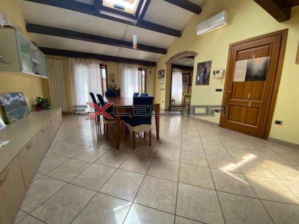 casa indipendente in vendita ad Adria