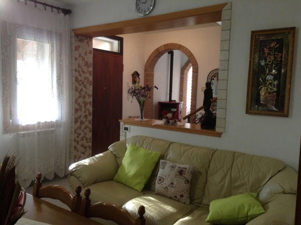 casa indipendente in vendita ad Adria in zona Cavanella Po