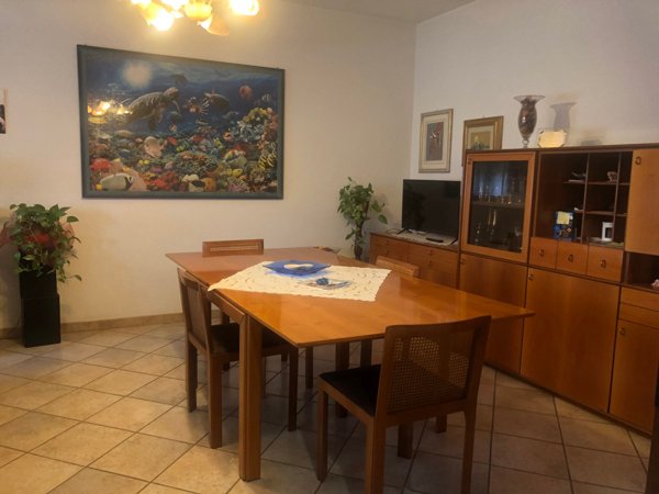 casa indipendente in vendita ad Adria in zona Bottrighe