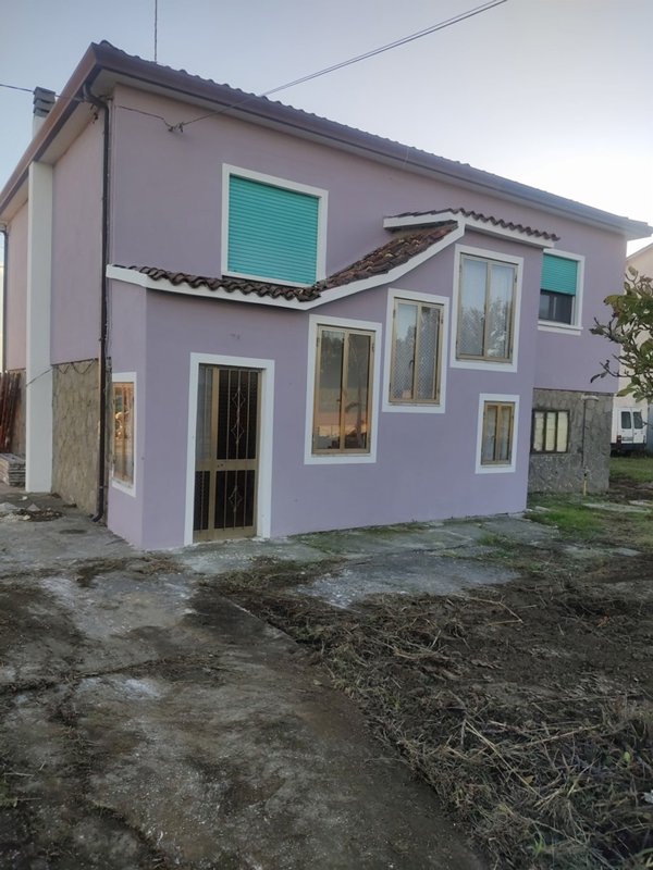 casa indipendente in vendita ad Adria in zona Ca' Emo