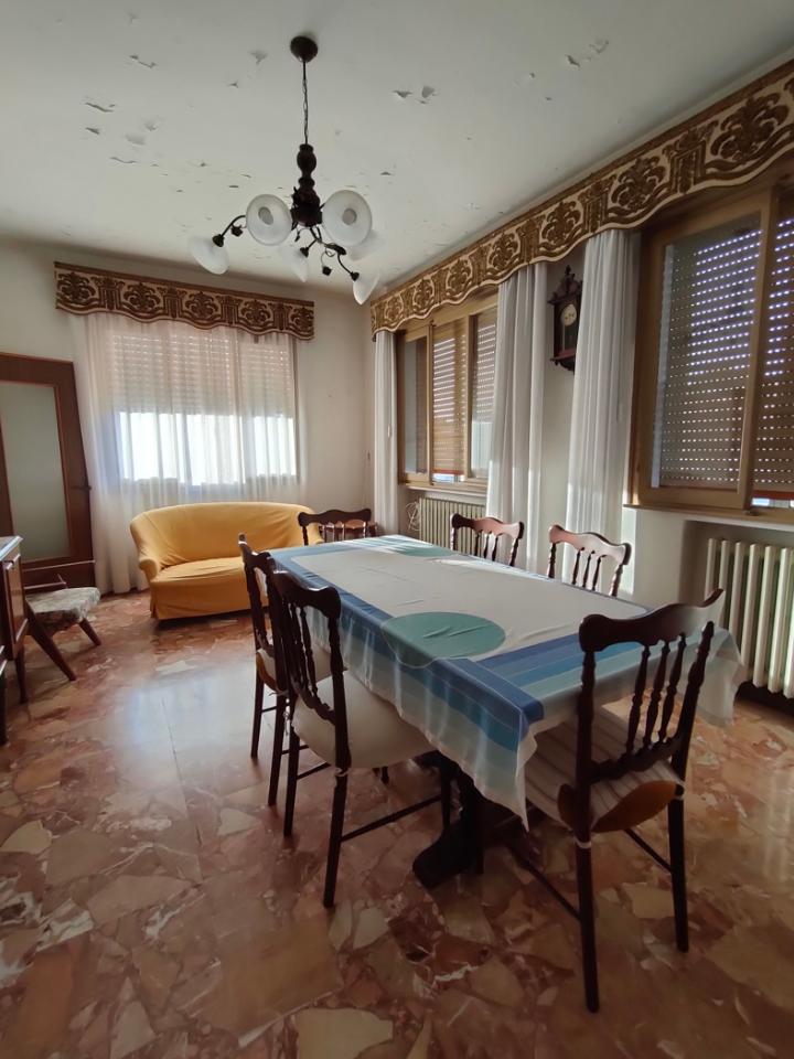 appartamento in vendita ad Adria in zona Ca' Emo