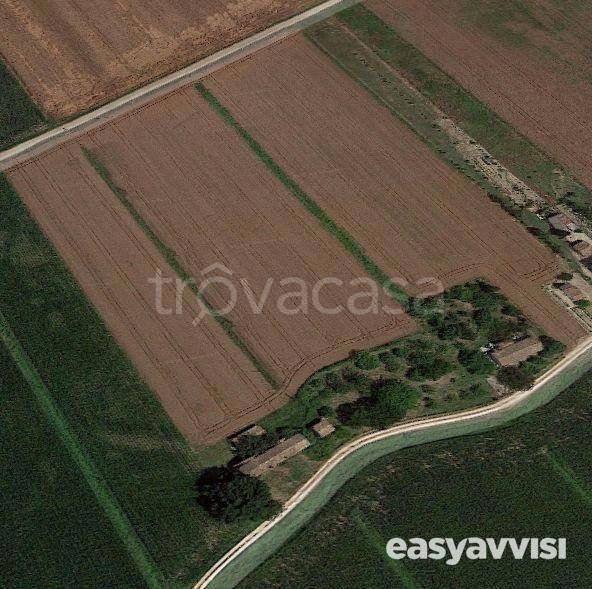 terreno edificabile in vendita ad Adria