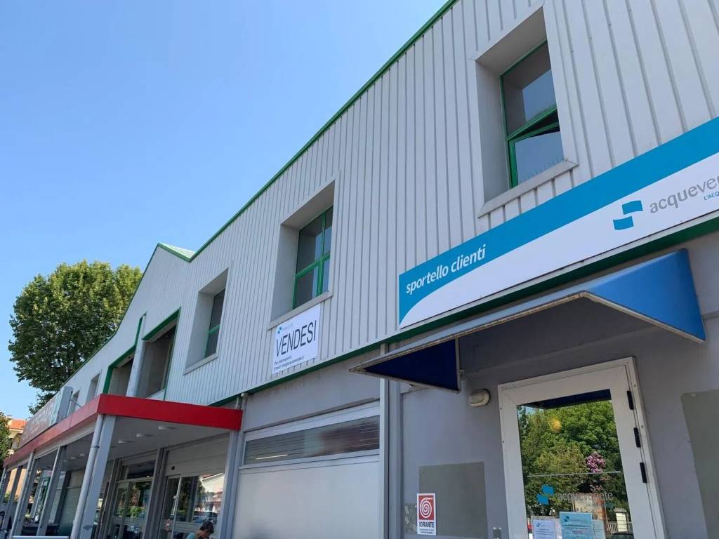 ufficio in vendita ad Adria