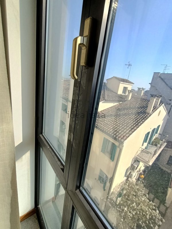 ufficio in vendita ad Adria