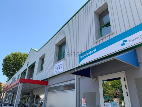 ufficio in vendita ad Adria