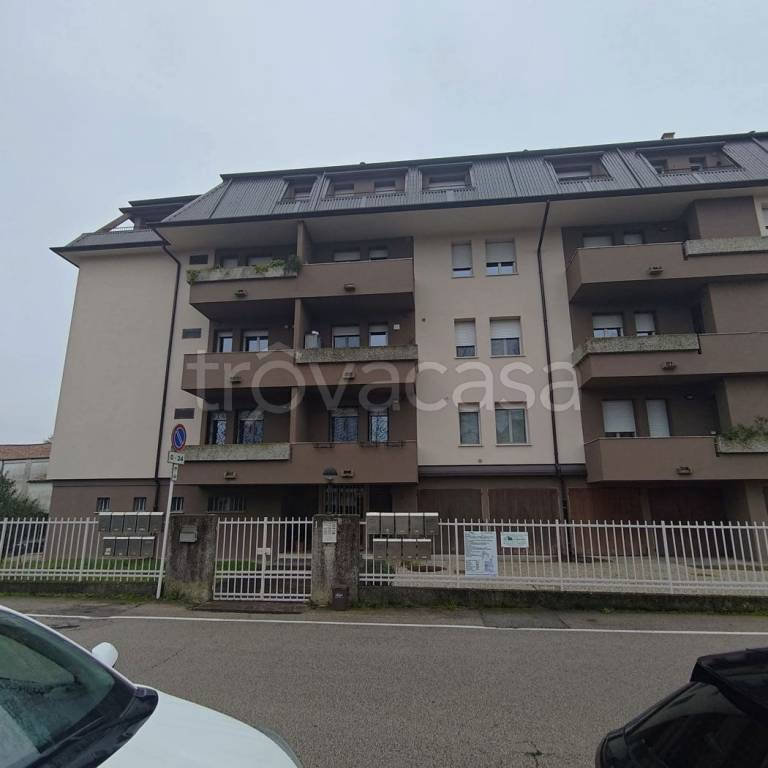 appartamento in vendita ad Adria