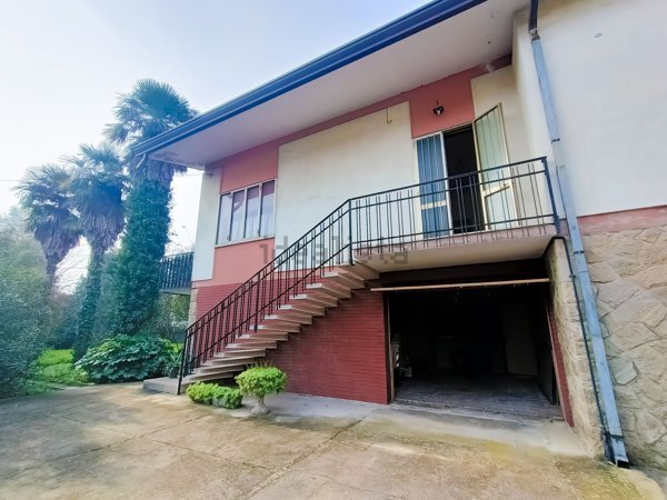 casa indipendente in vendita ad Adria