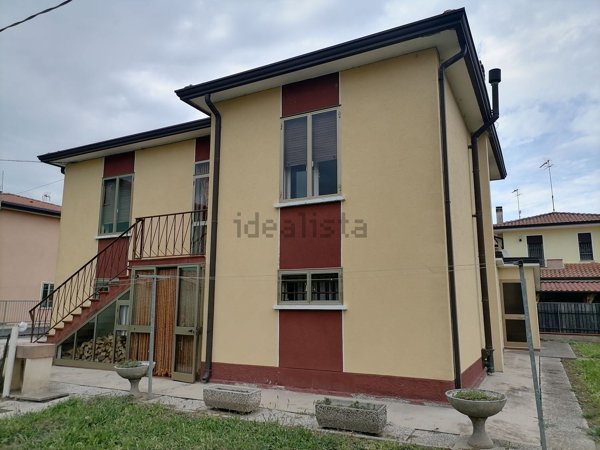 casa indipendente in vendita ad Adria