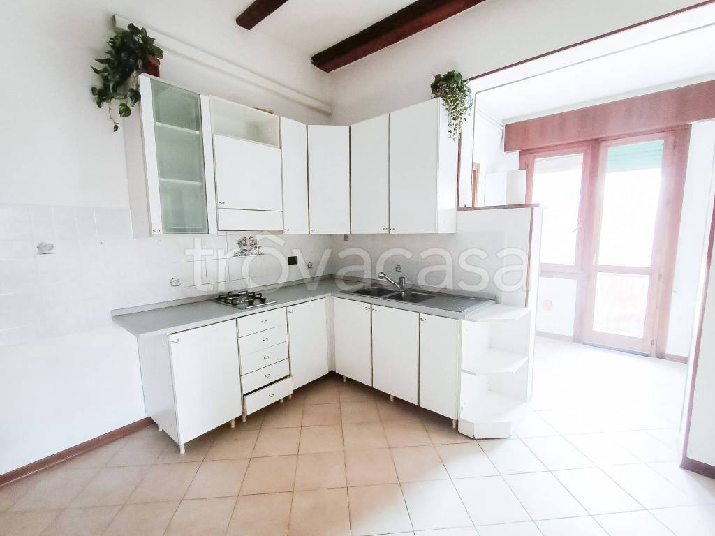 appartamento in vendita ad Adria