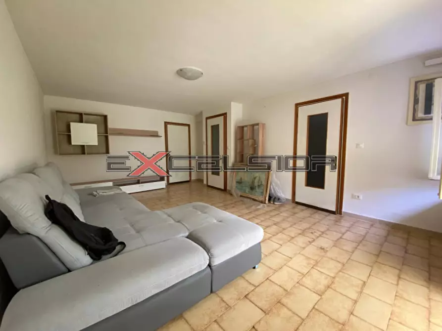 casa indipendente in vendita ad Adria in zona Bottrighe