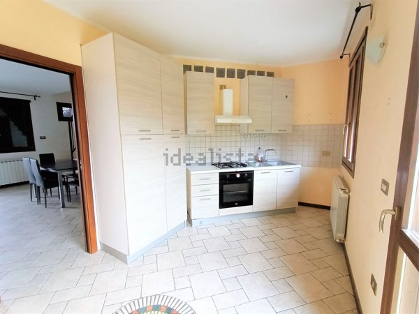 casa indipendente in vendita ad Adria
