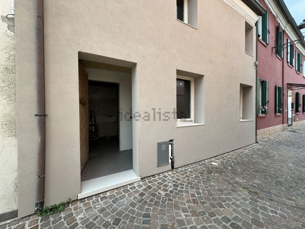 casa indipendente in vendita ad Adria