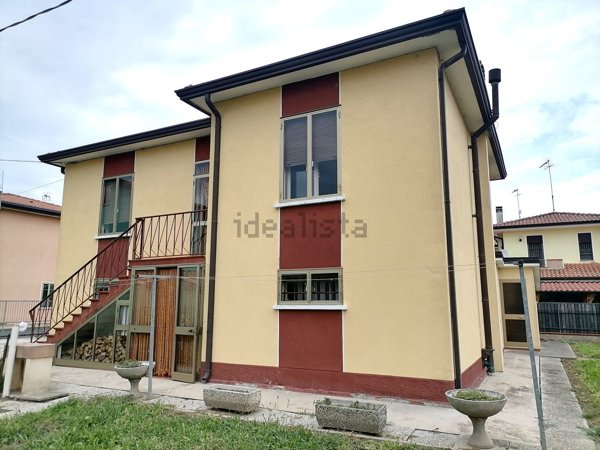 casa indipendente in vendita ad Adria