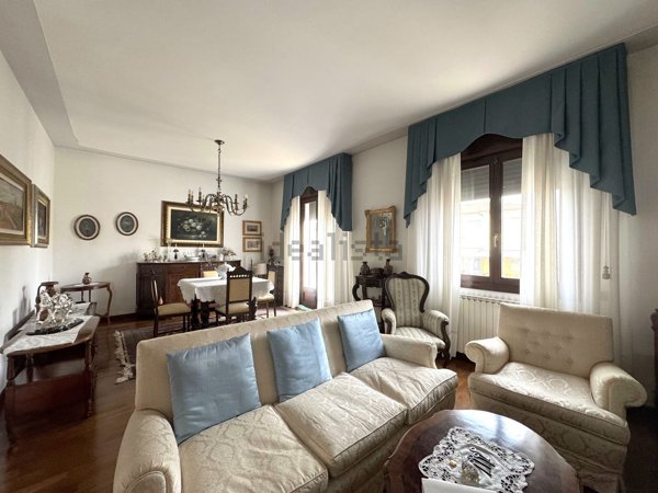 casa indipendente in vendita ad Adria in zona Bottrighe