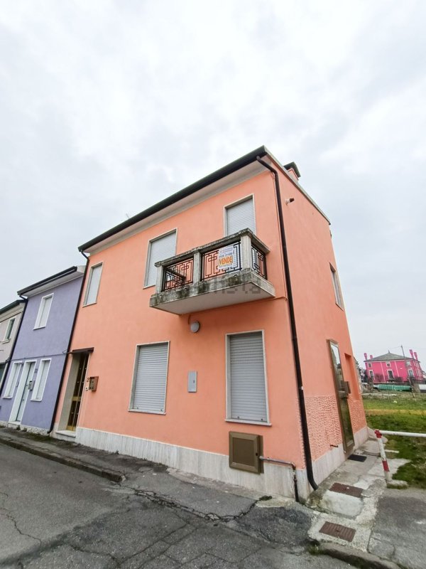 appartamento in vendita ad Adria