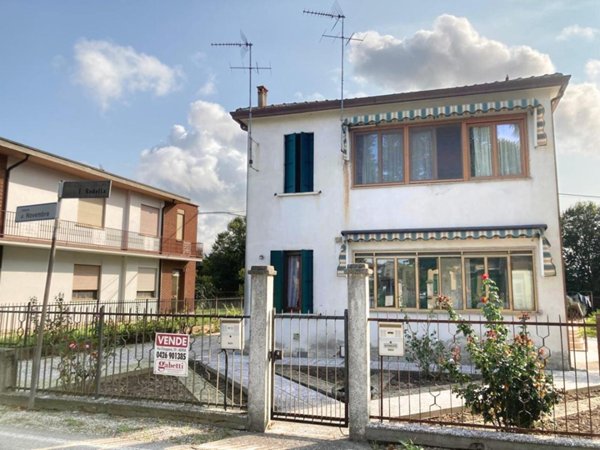 appartamento in vendita ad Adria in zona Ca' Emo