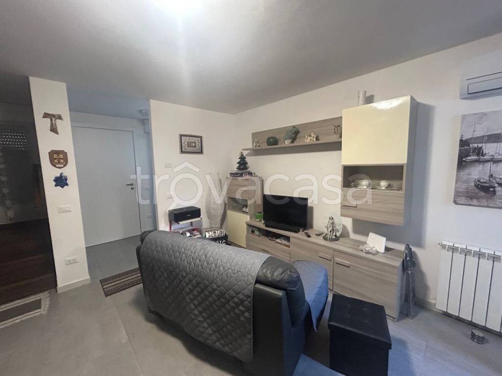 casa indipendente in vendita ad Adria