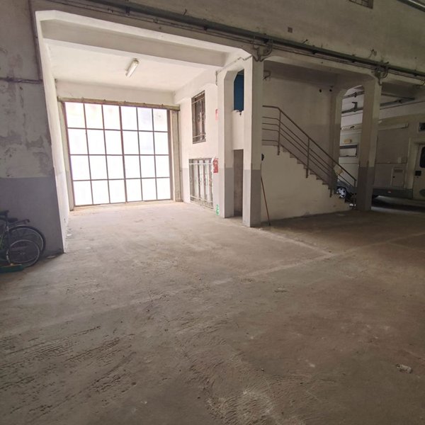 locale di sgombero in vendita ad Adria