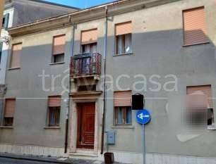 casa indipendente in vendita ad Adria