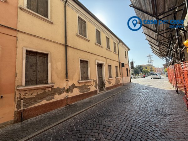 casa indipendente in vendita ad Adria