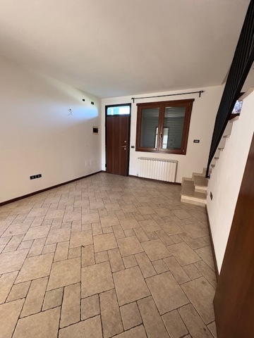 casa indipendente in vendita ad Adria